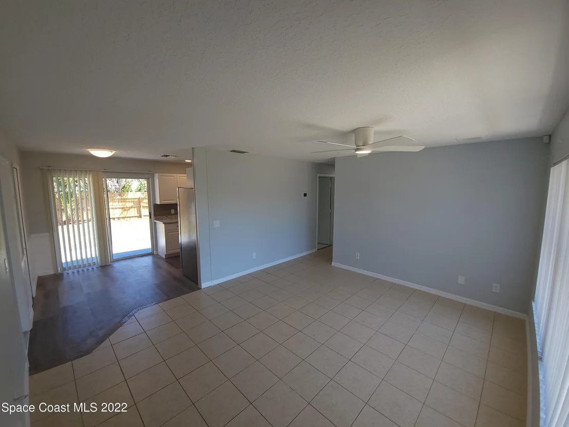 Photo of 337 Ponce De Leon Avenue