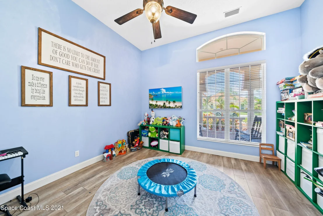 Photo of 209 Lanternback Island Drive