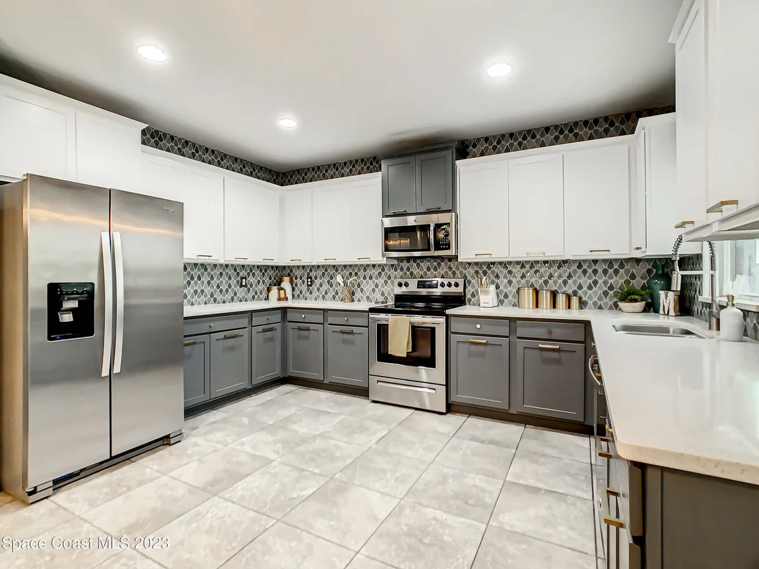 Photo of 690 Fiddleleaf Circle