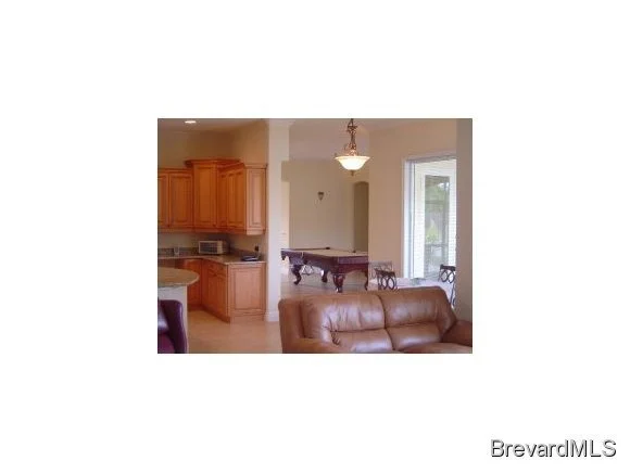 Photo of 6261 La Capria
