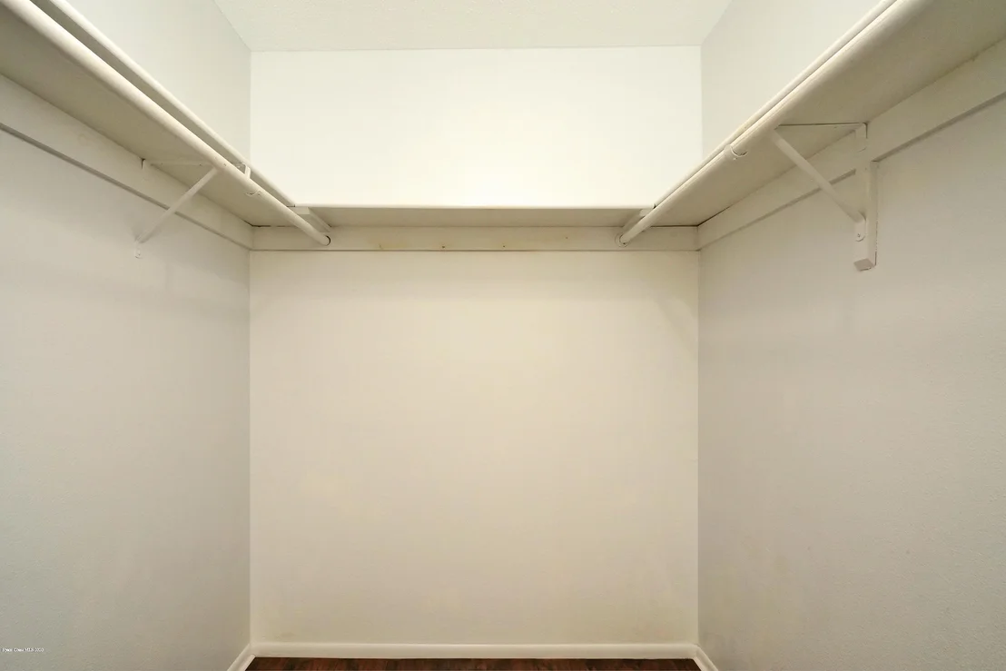 Photo of 2880 Lancaster Road
