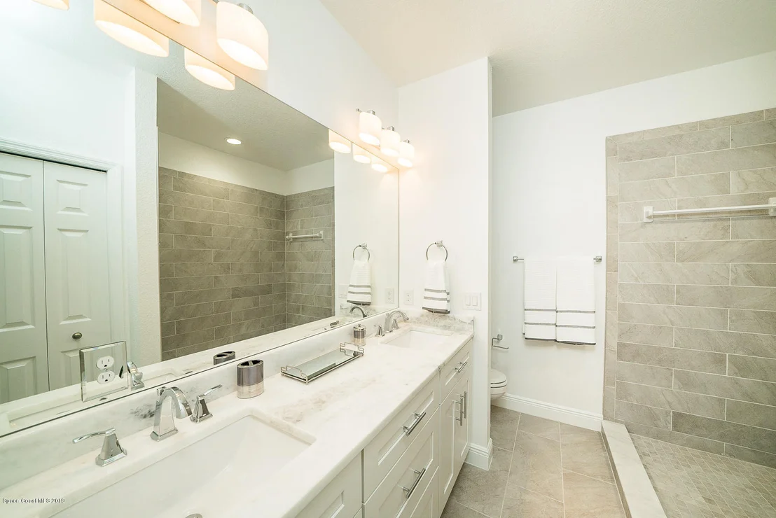 Photo of 103 Lagoon Avenue