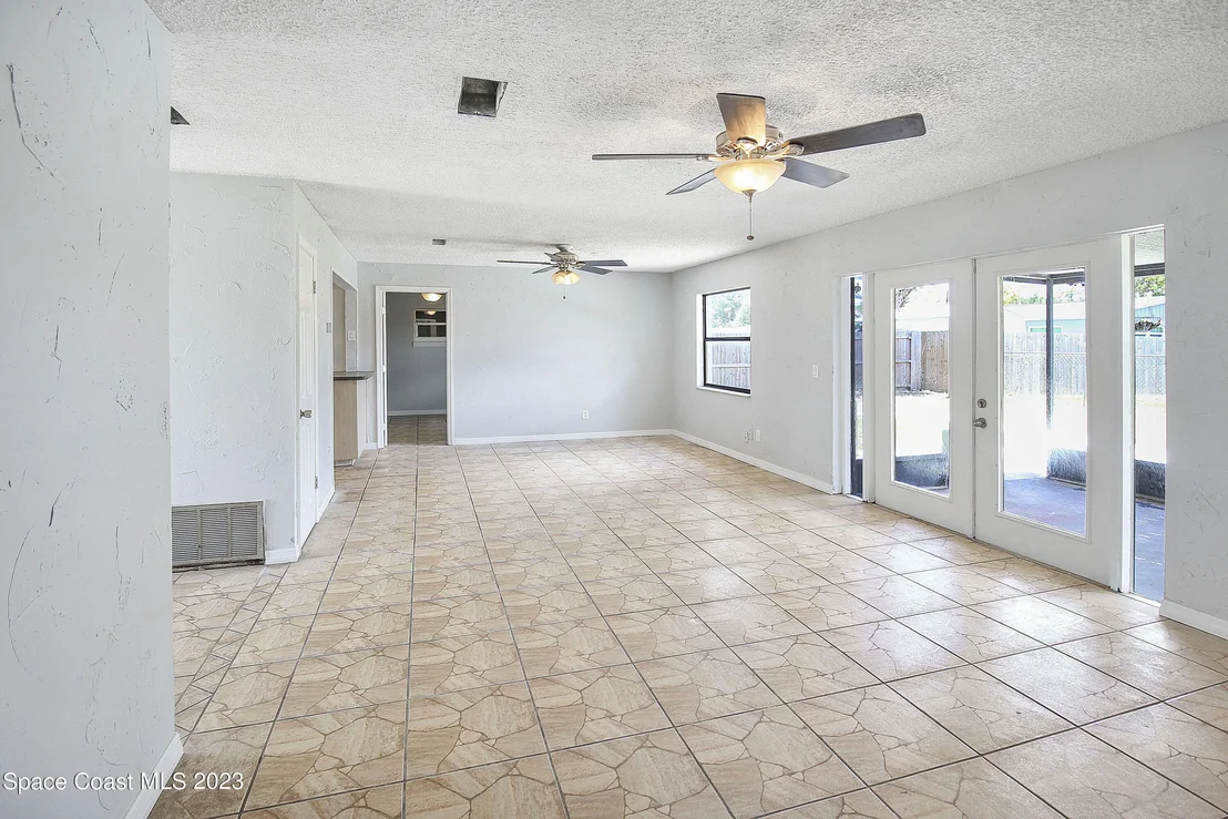 Photo of 985 Palmer Street