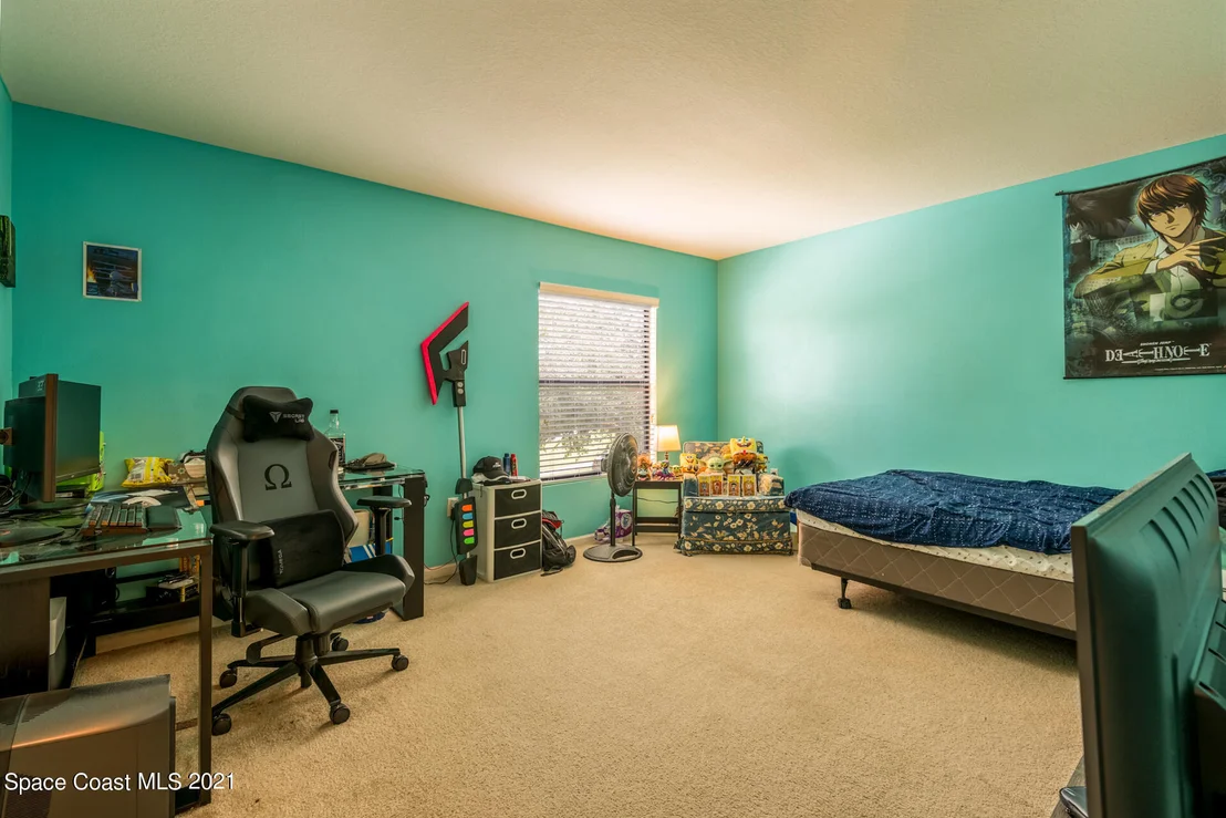 Photo of 245 Dryden Circle