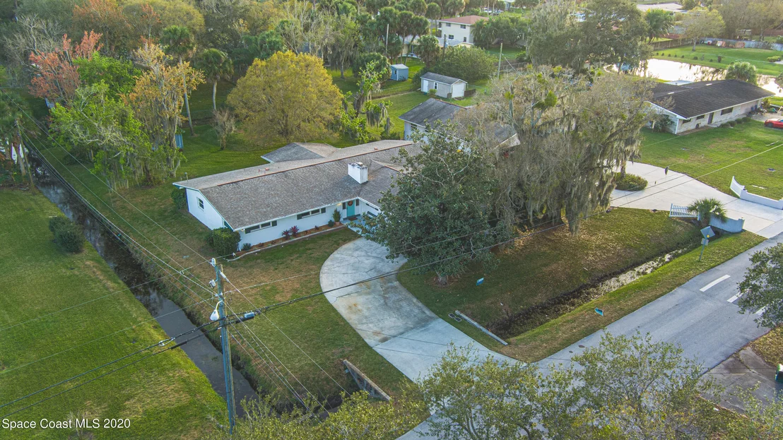 Photo of 1945 Trimble Road