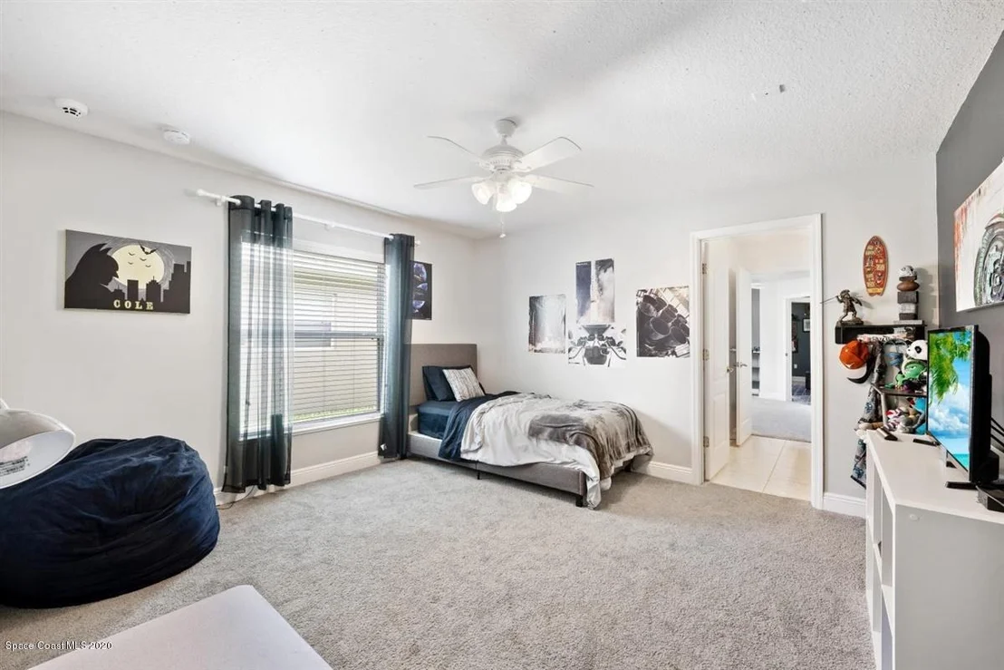 Photo of 1777 Auburn Lakes Drive