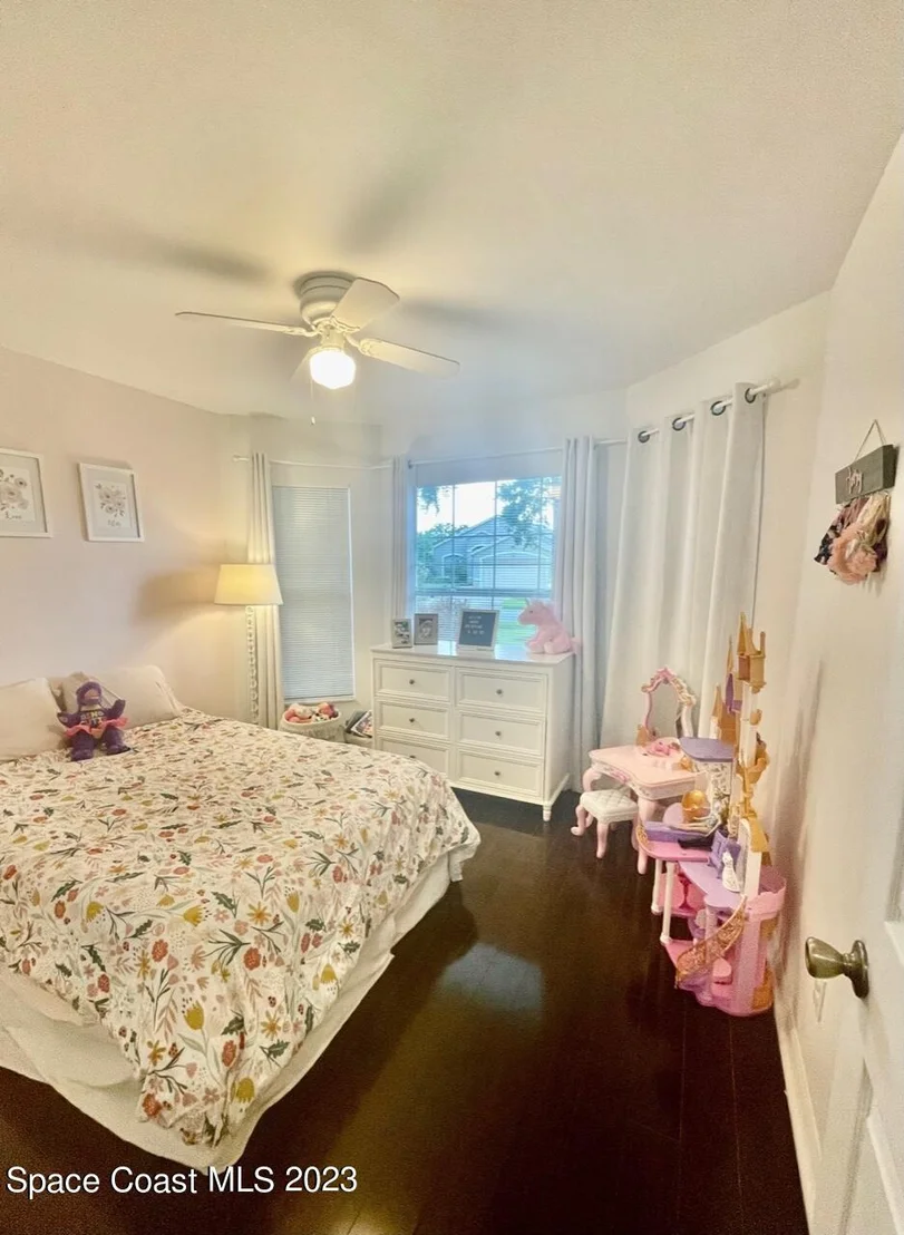 Photo of 8001 Bracken Lane