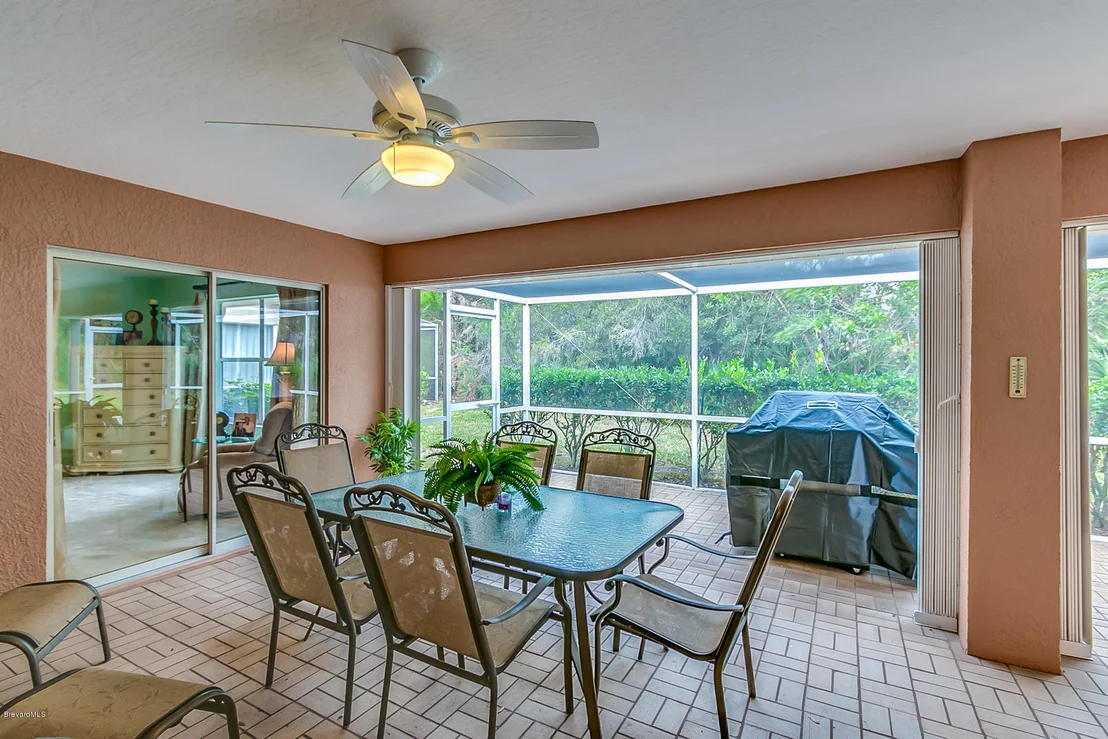Photo of 969 Somerset Lane