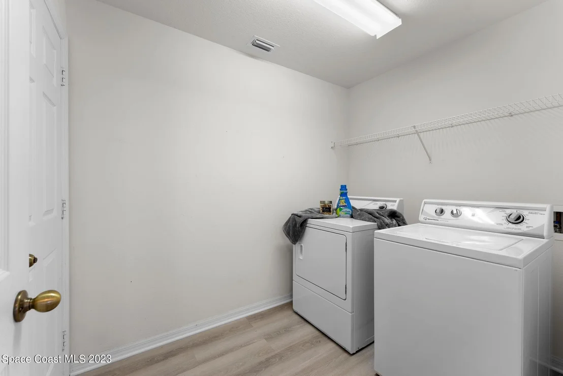 Photo of 805 Kaley Place