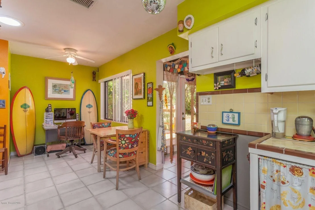 Photo of 1365 Bayshore Drive