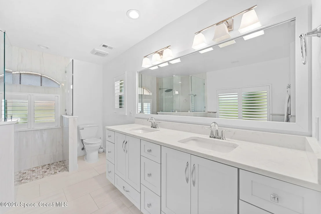 Photo of 241 Waterside Drive