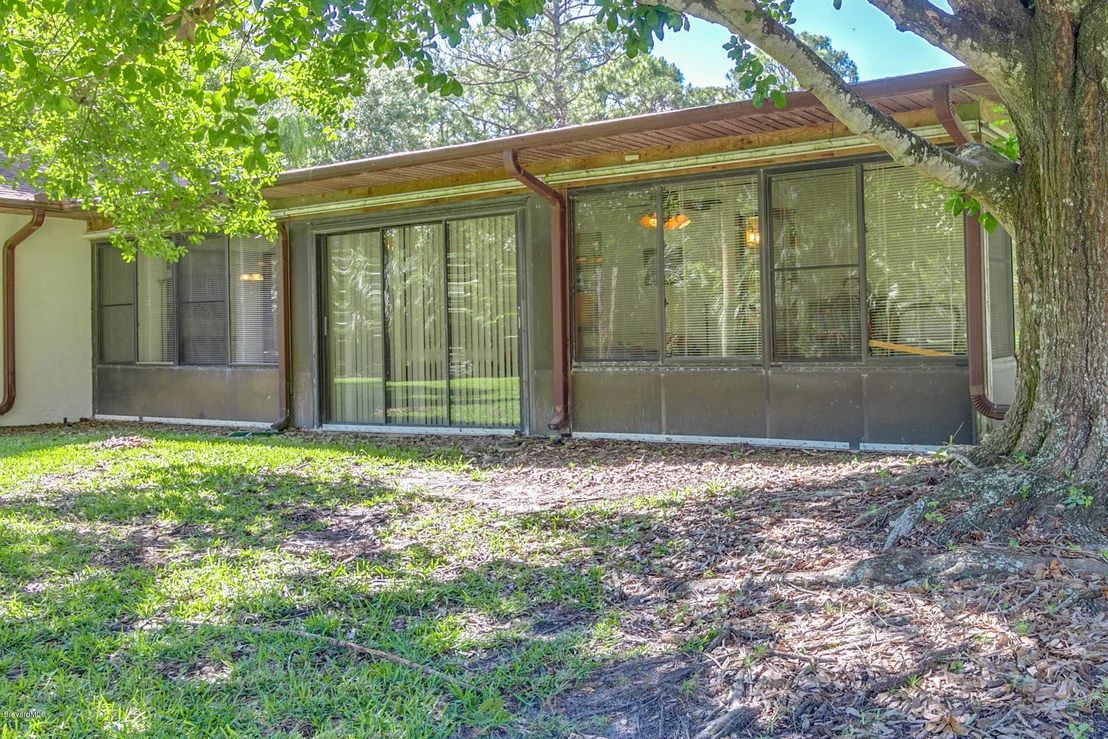 Photo of 2445 Hideaway Lane