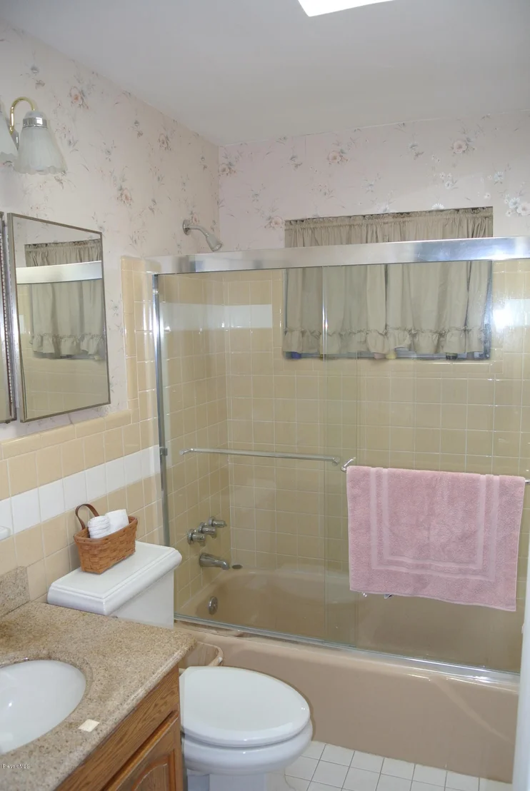 Photo of 2355 Floridiane Drive