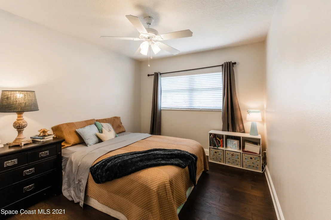 Photo of 391 Riverview Lane