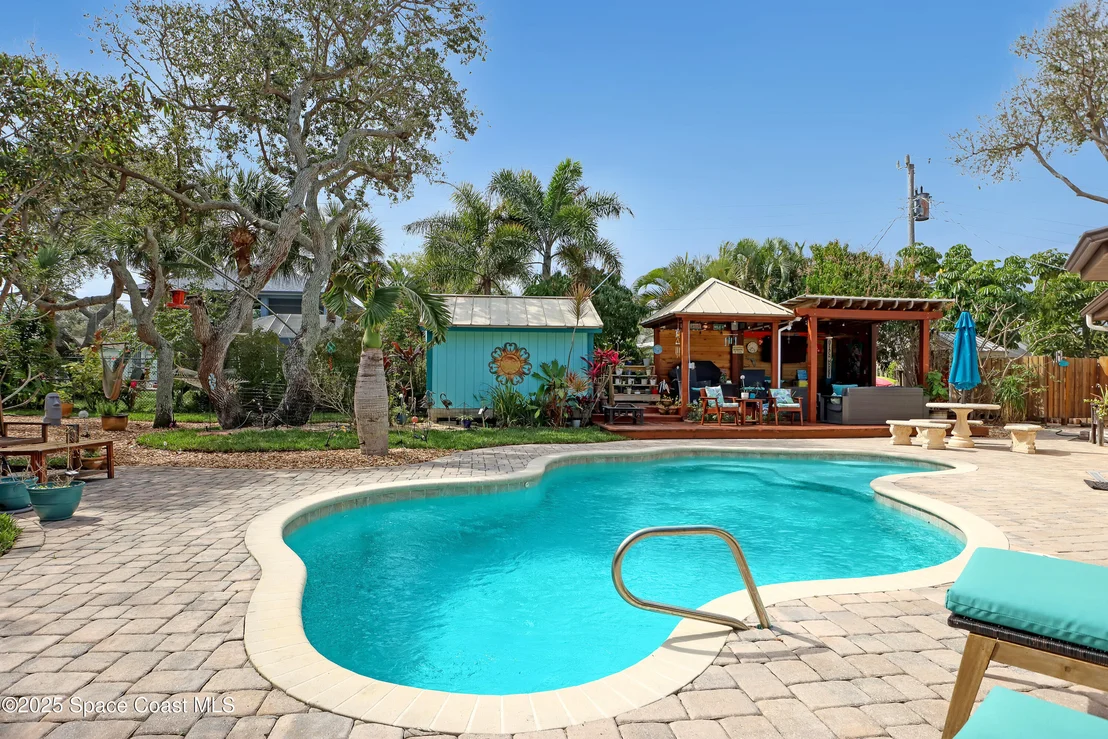 Photo of 54 W Bay Drive