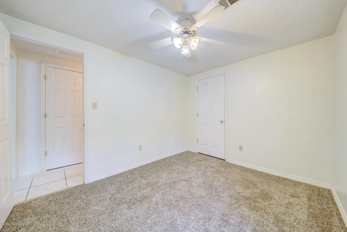 Photo of 4005 Alan Shepard Avenue