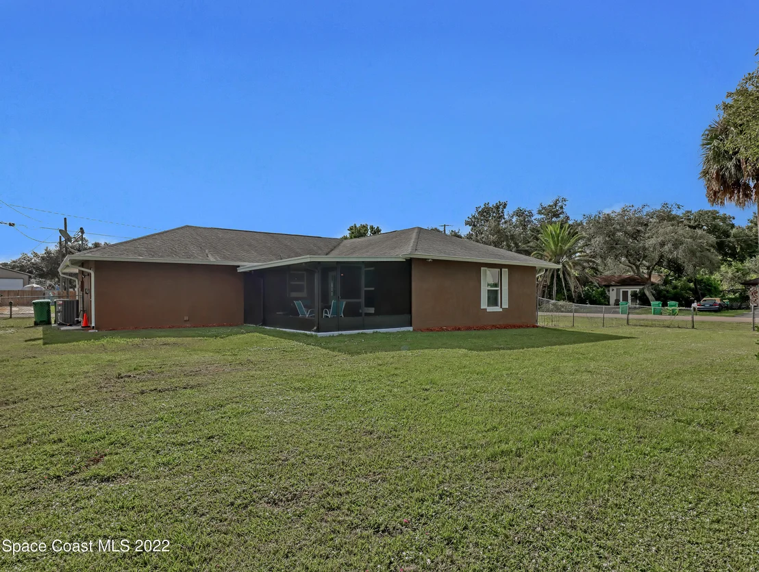 Photo of 6200 Janina Road
