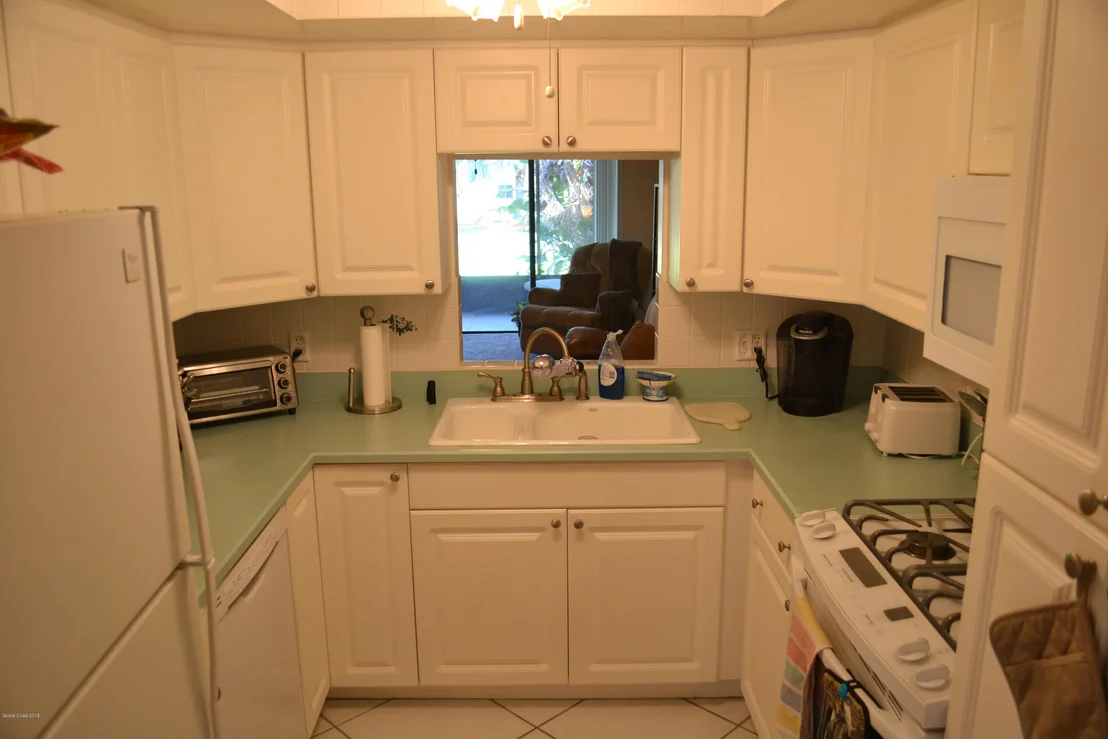 Photo of Unit 34 at 180 Shell Place