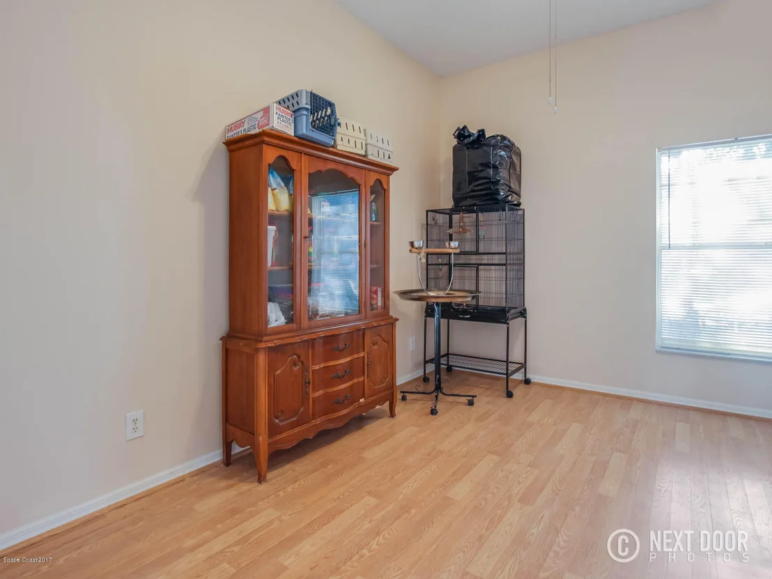 Photo of 867 Villa Drive