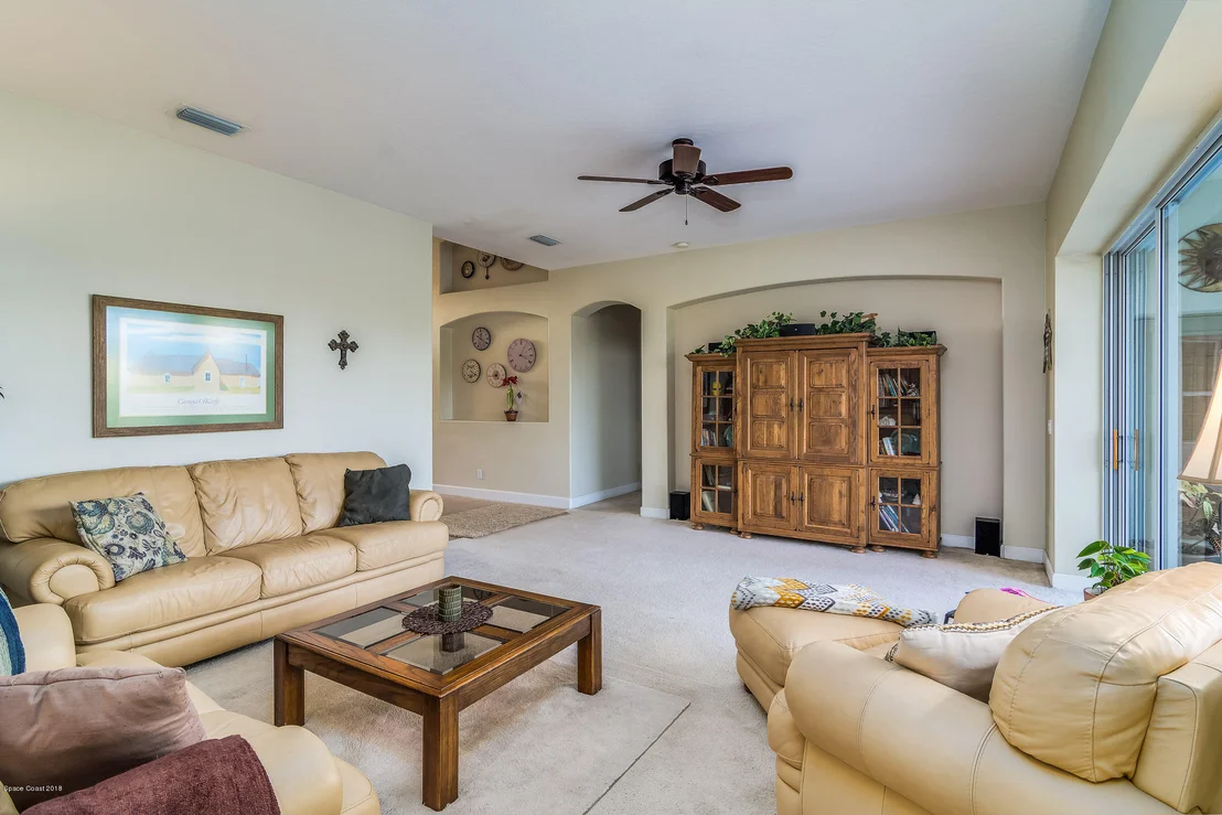 Photo of 3557 Peninsula Circle
