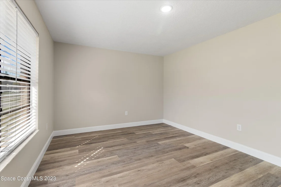 Photo of 647 Bryant Road