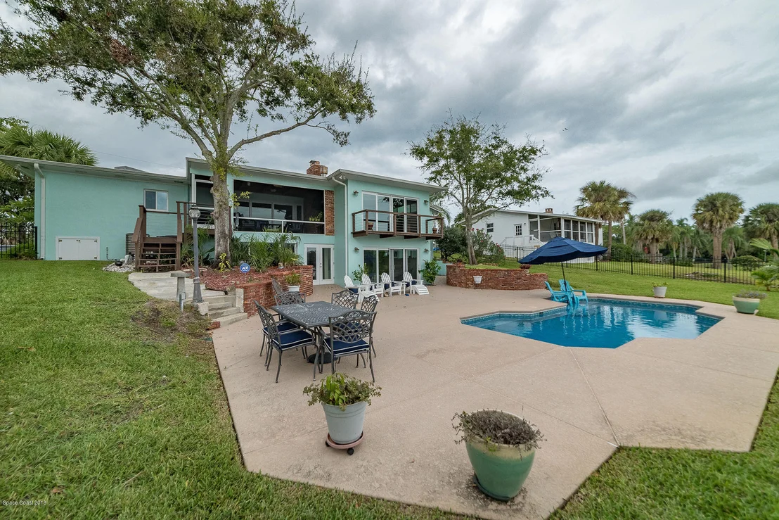 Photo of 1131 Rivermont Drive