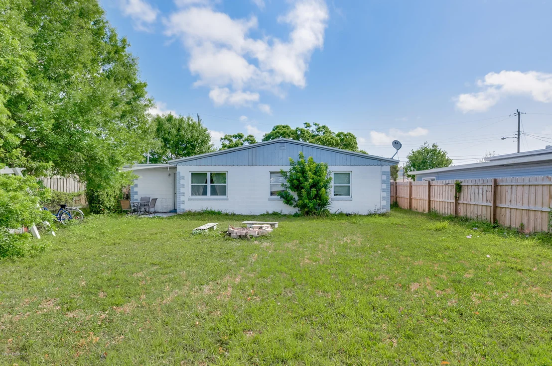 Photo of 912 Wisteria Drive