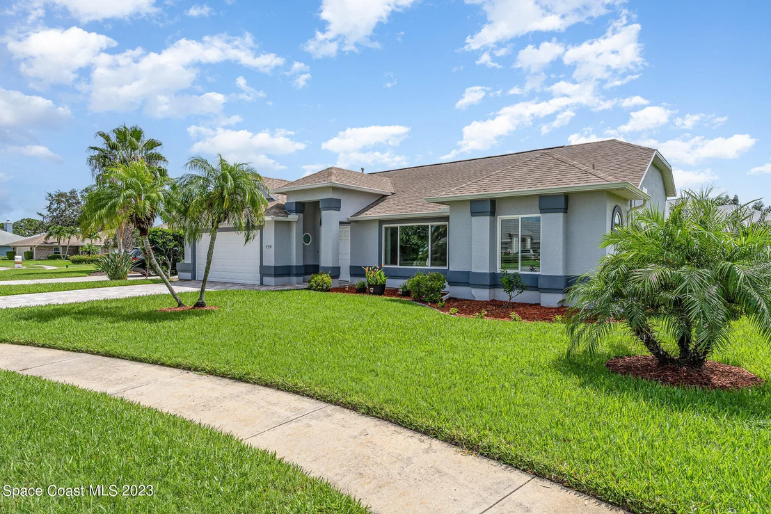 Photo of 498 Kimberly Drive