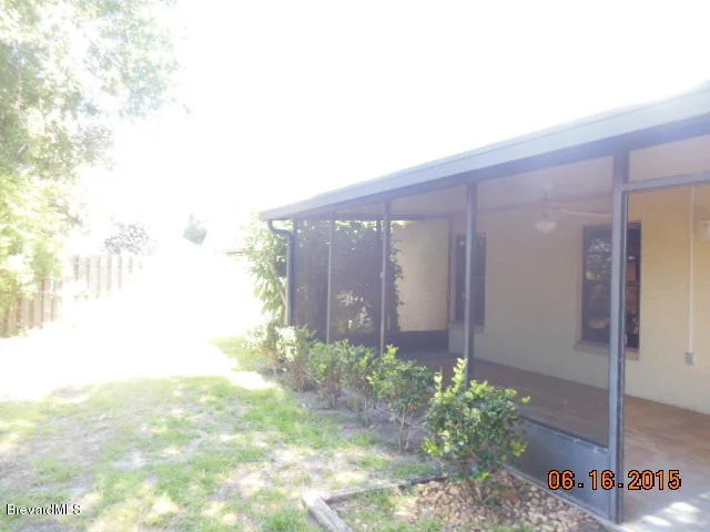 Photo of 1445 Brook Drive