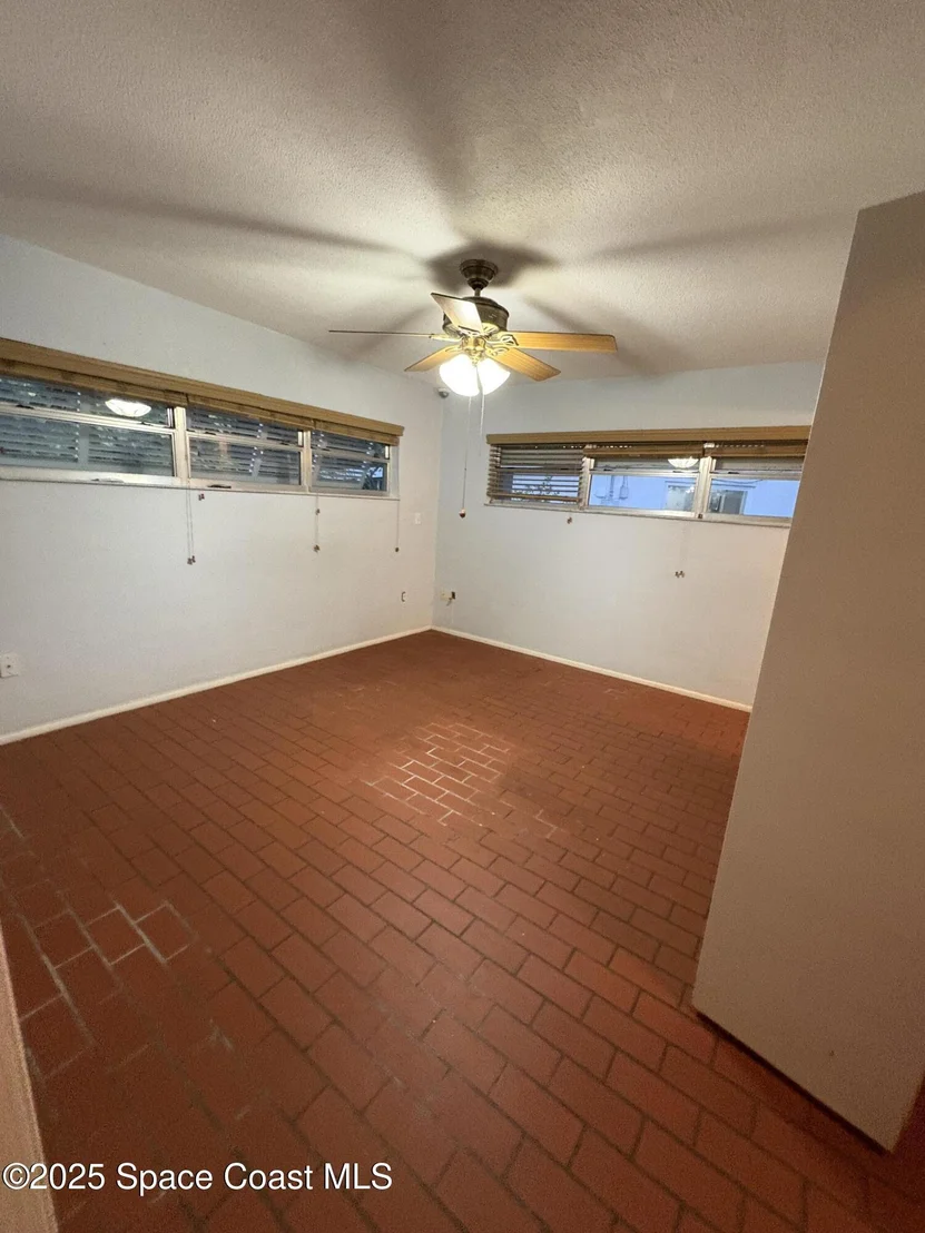 Photo of 998 Trinidad Road