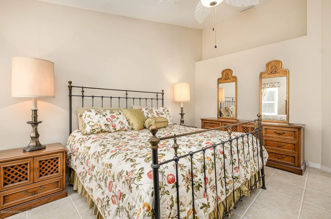Photo of 7237 Broderick Drive