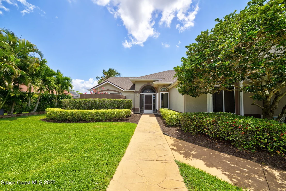 Photo of 5651 Herons Landing Drive