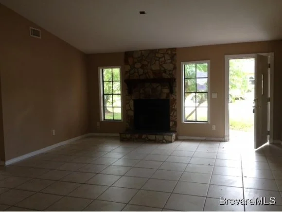 Photo of 4910 Mayflower
