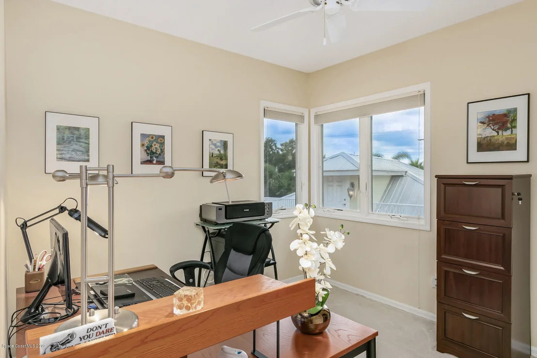 Photo of 865 N Indian River Drive N