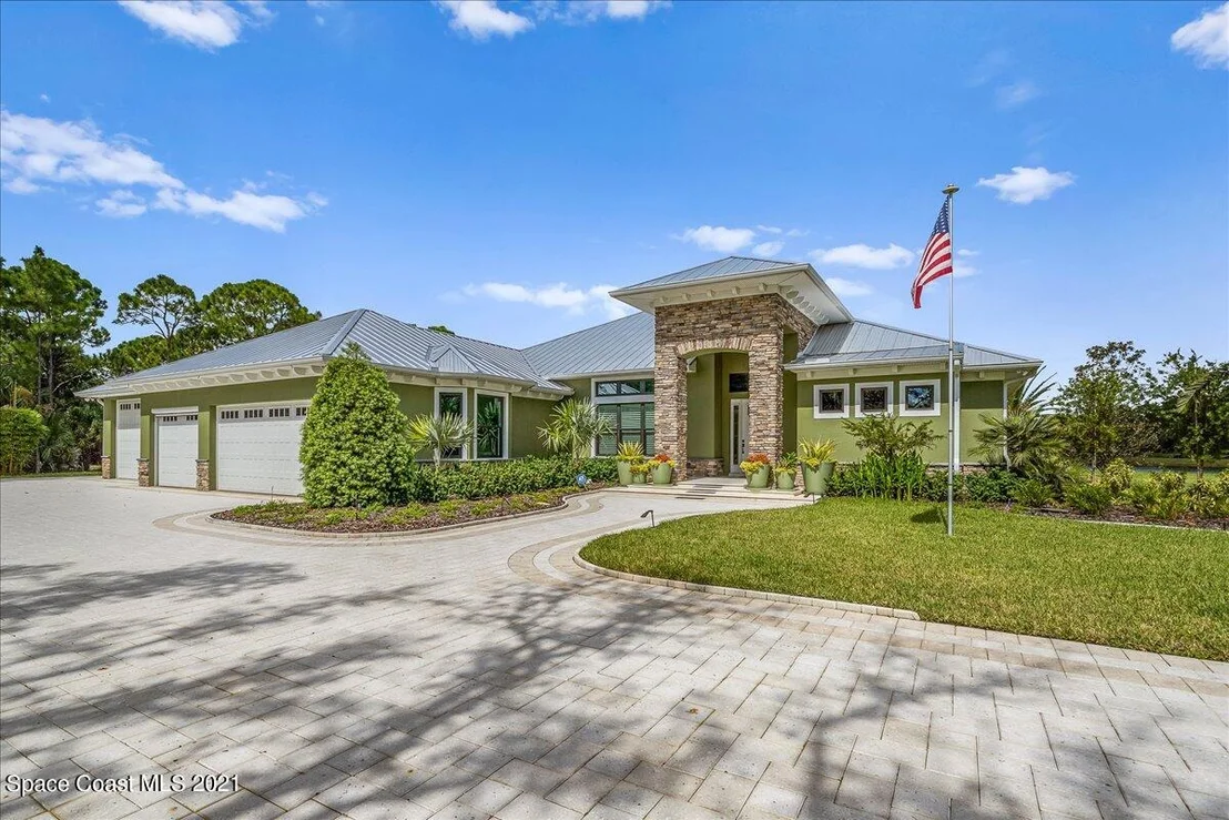 Photo of 2410 Pimlico Lane