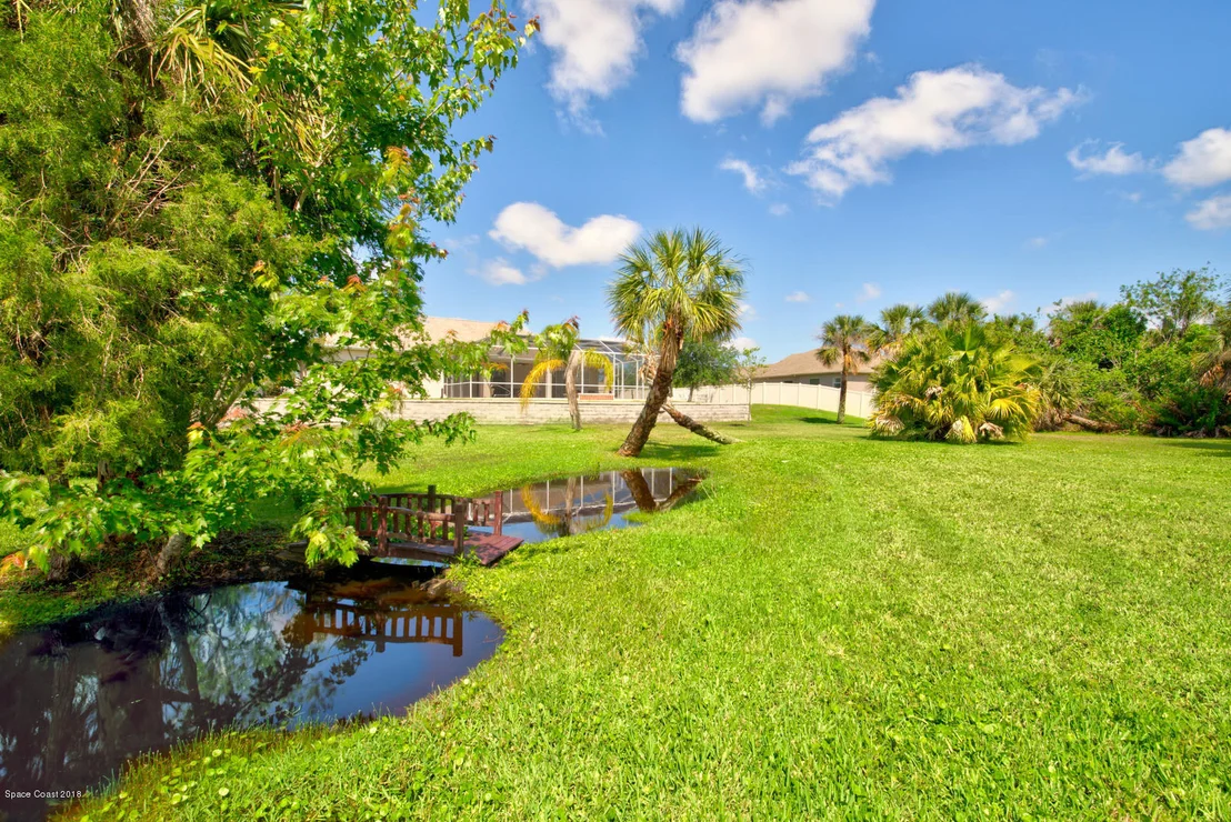 Photo of 7562 Windover Way