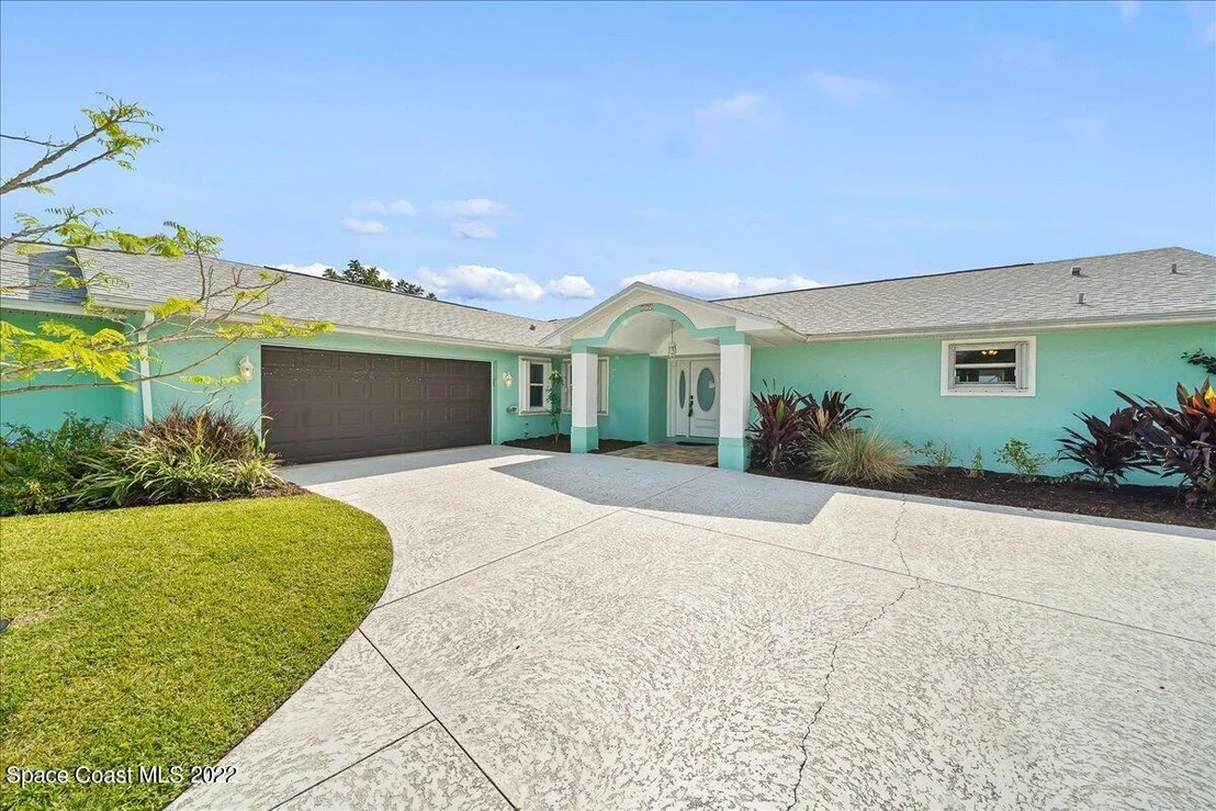 Photo of 275 Arrowhead Lane