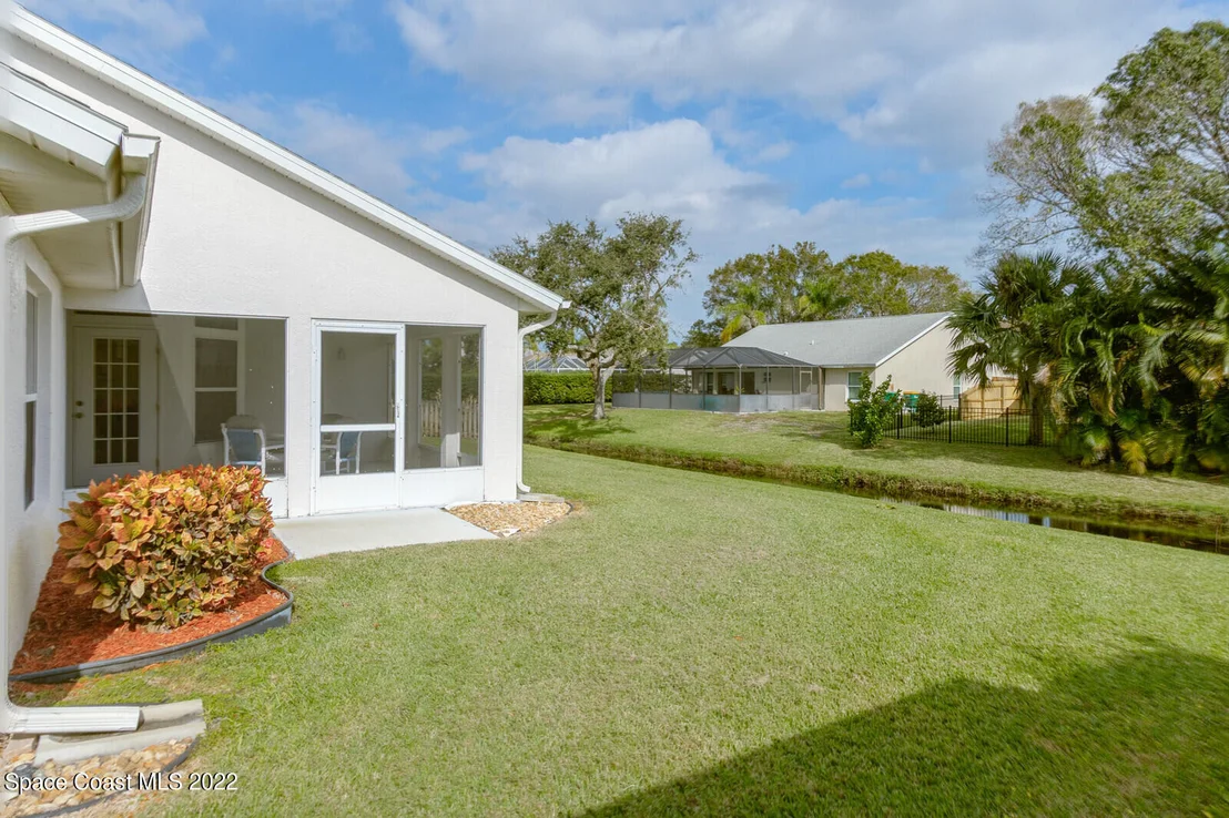 Photo of 5039 Alamanda Drive