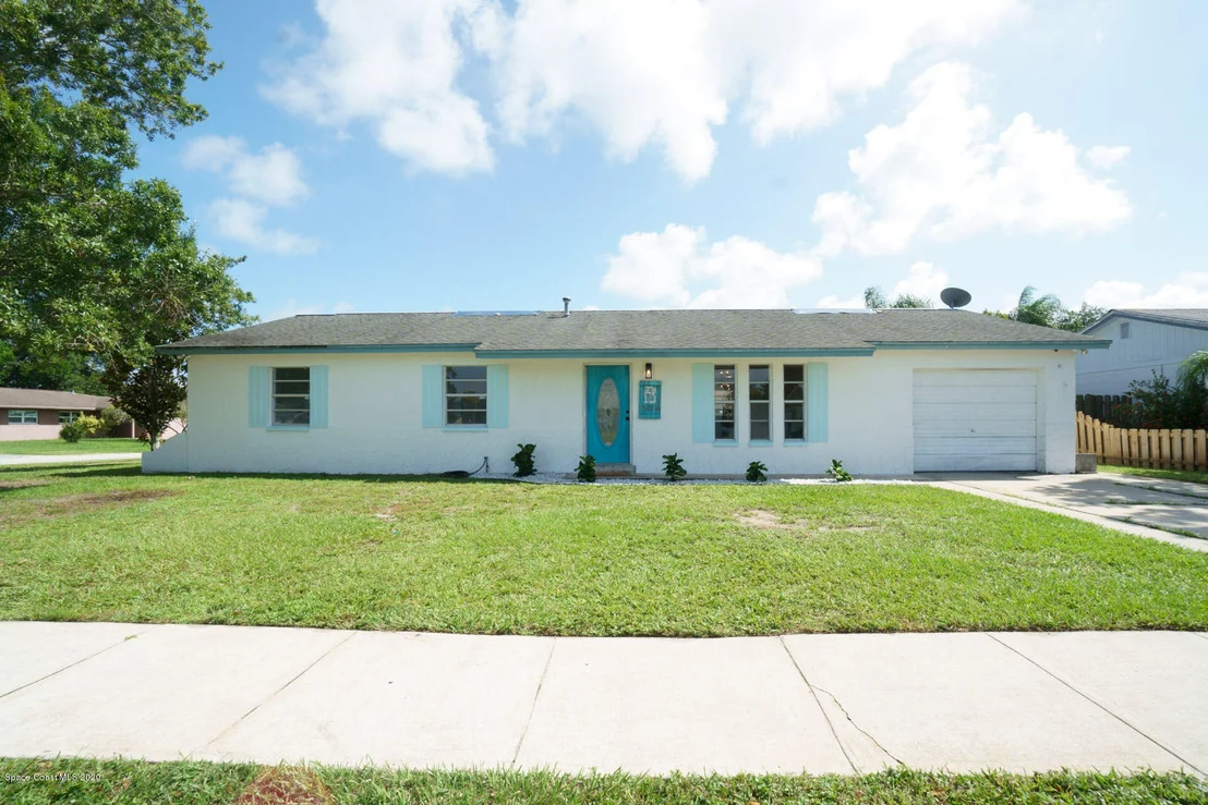 Photo of 948 Sable Lane