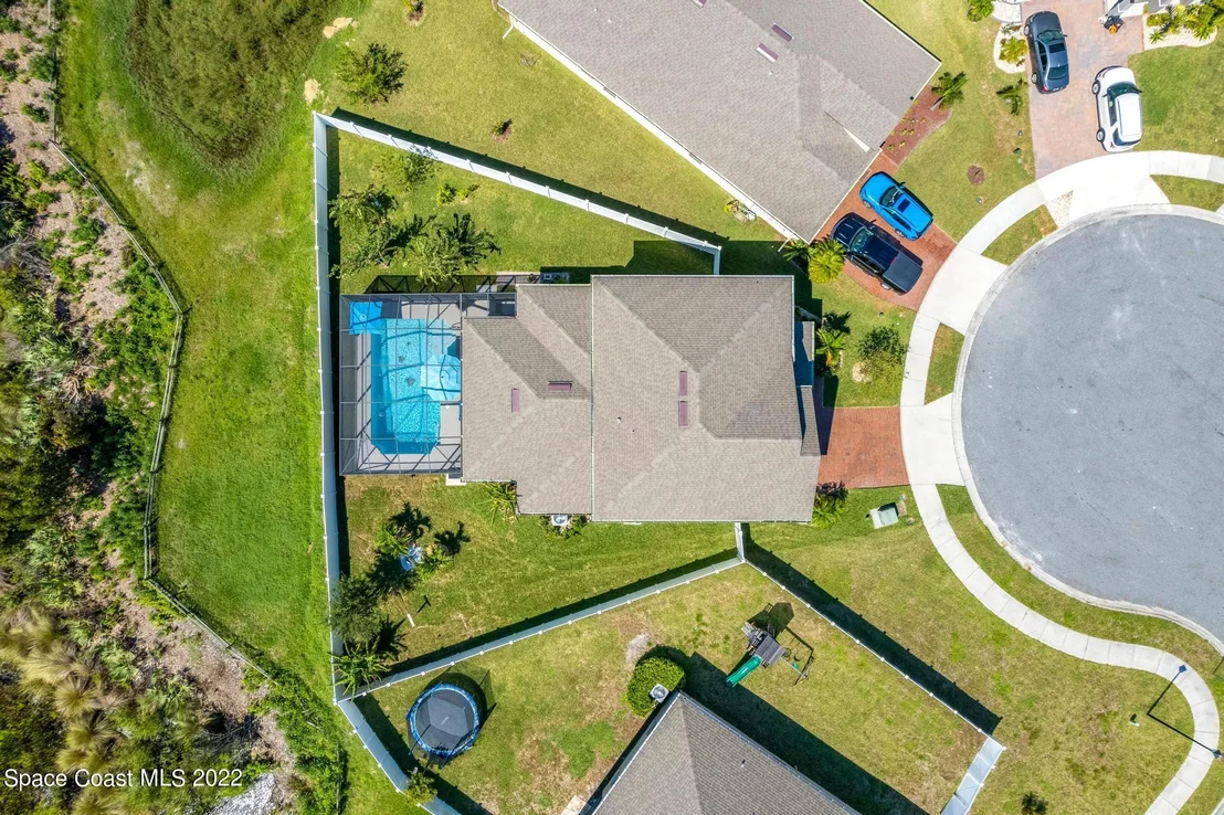 Photo of 982 Peta Way