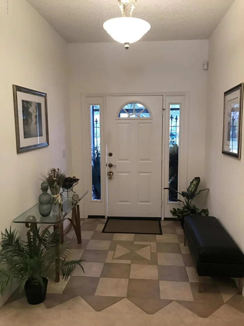 Photo of 531 Benton Drive