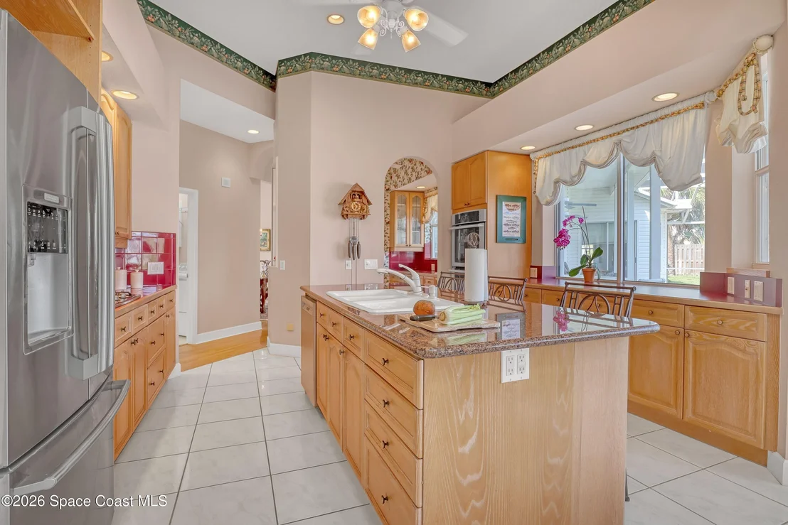 Photo of 1530 Bay Shore Drive