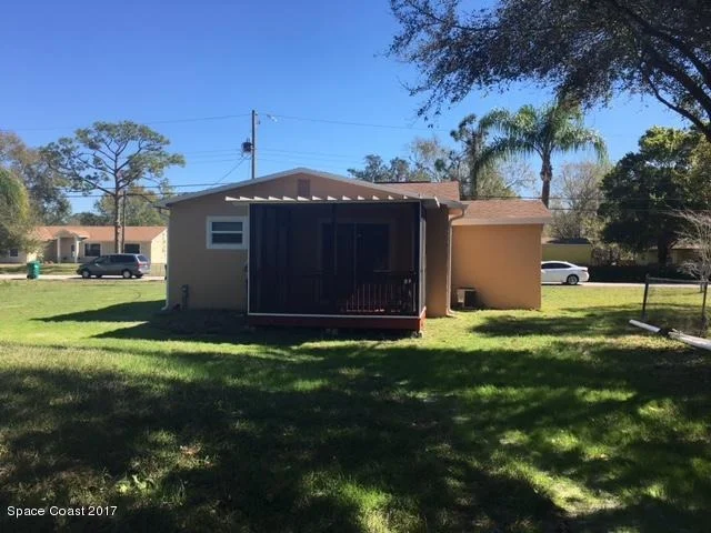 Photo of 2290 Wilcox Street