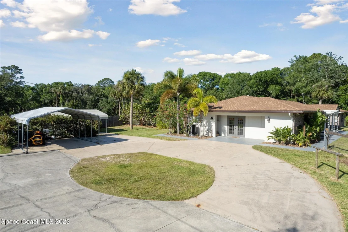 Photo of 4300 Deerwood Trail