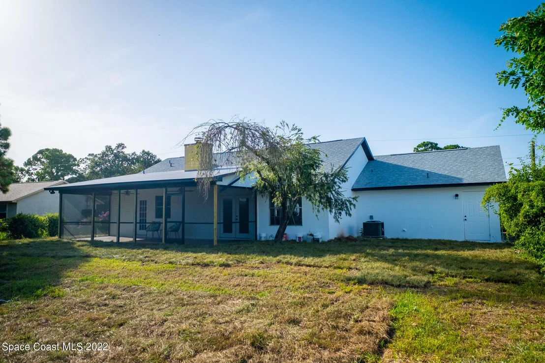 Photo of 5075 Jumper Street