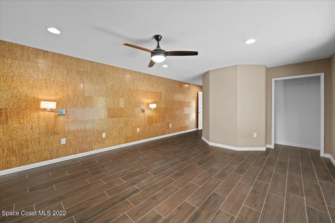 Photo of 239 Sand Pine Road
