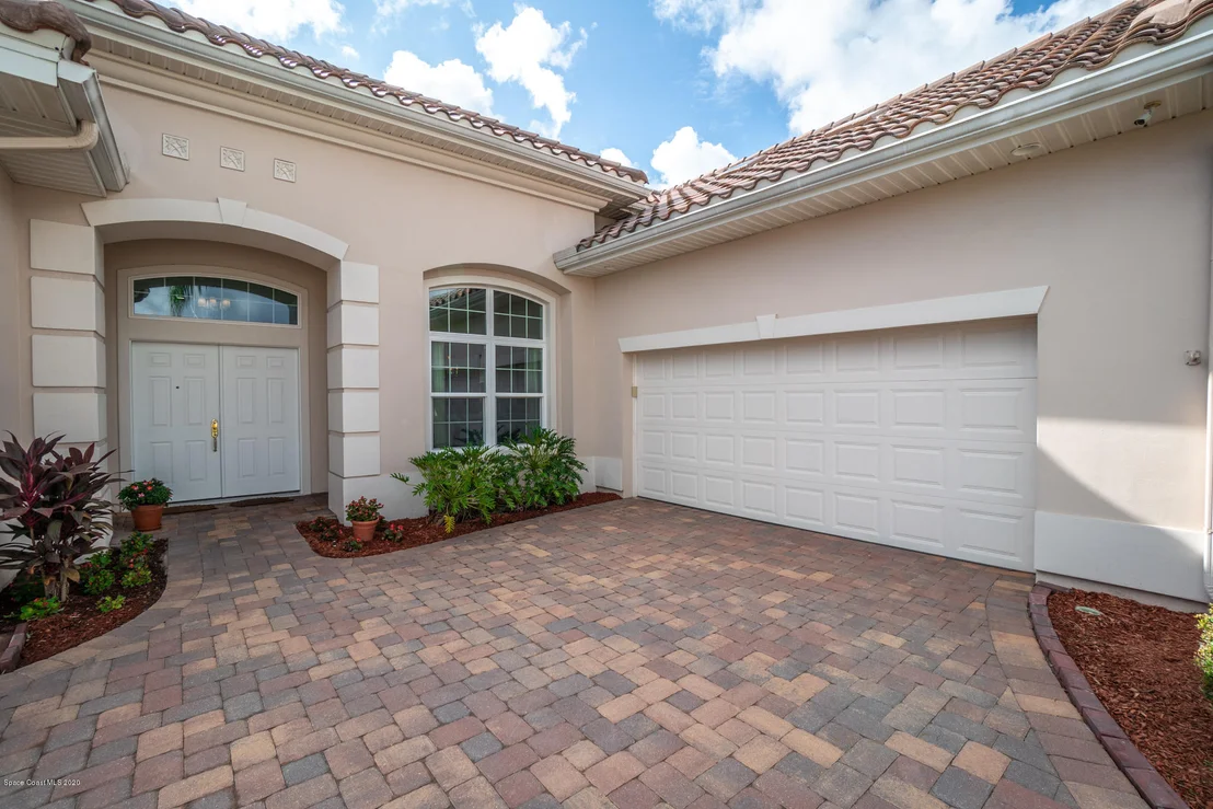 Photo of 4332 Collingtree Drive