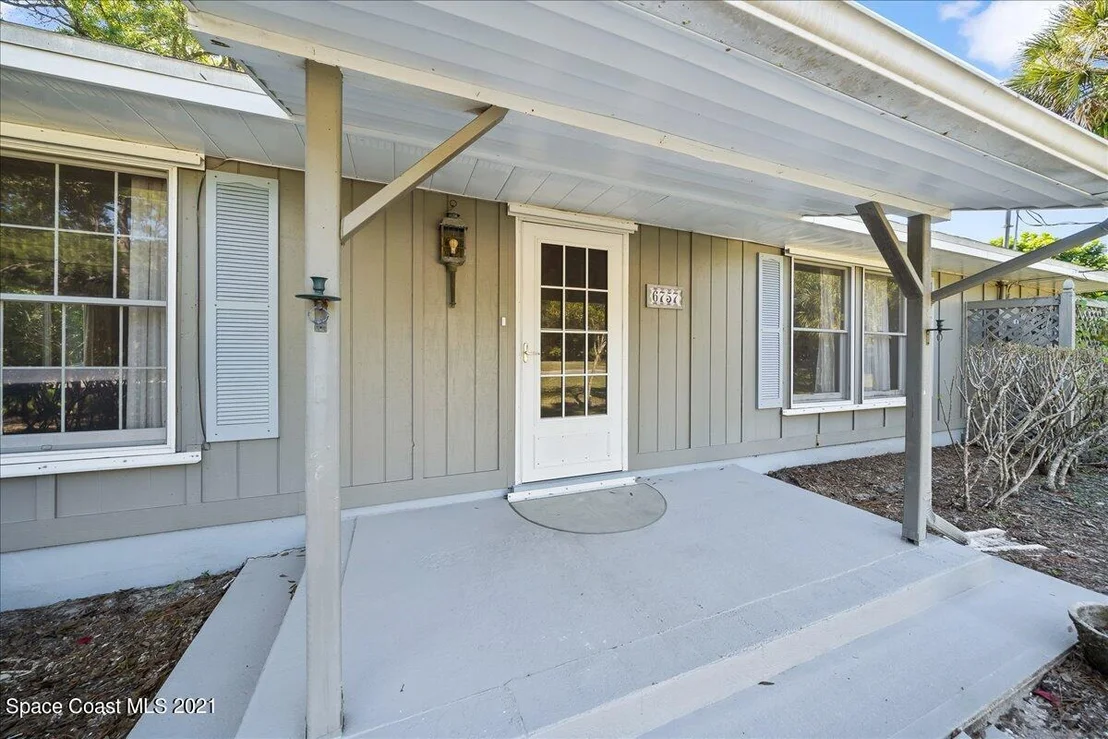 Photo of 6757 Blue Jay Lane
