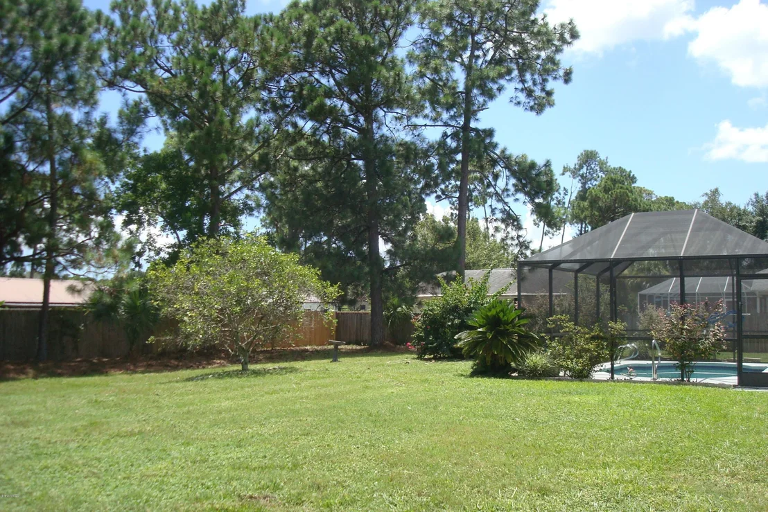 Photo of 7135 Hundred Acre Drive