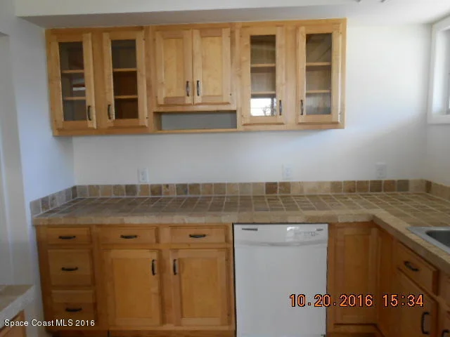 Photo of 1052 Noreen Boulevard